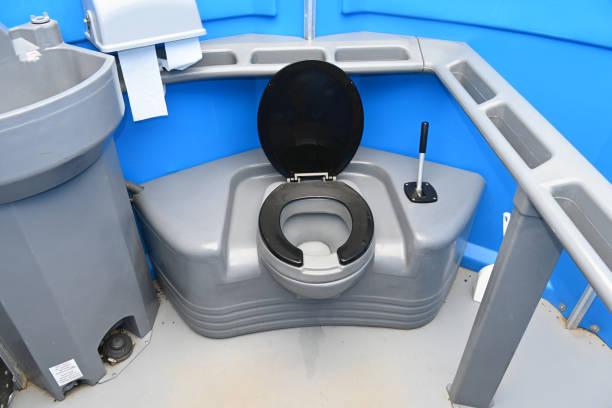 Portable Toilet Options We Offer in Pico Rivera, CA